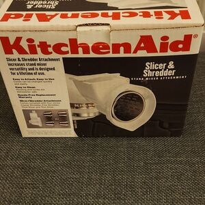 KitchenAid White Slicer & Shredder Attachment